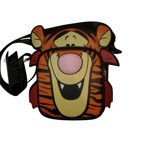 Loungefly Disney Winnie The Pooh Tigger Vampire Passport Crossbody Bag Cosplay - Picture 2 of 12